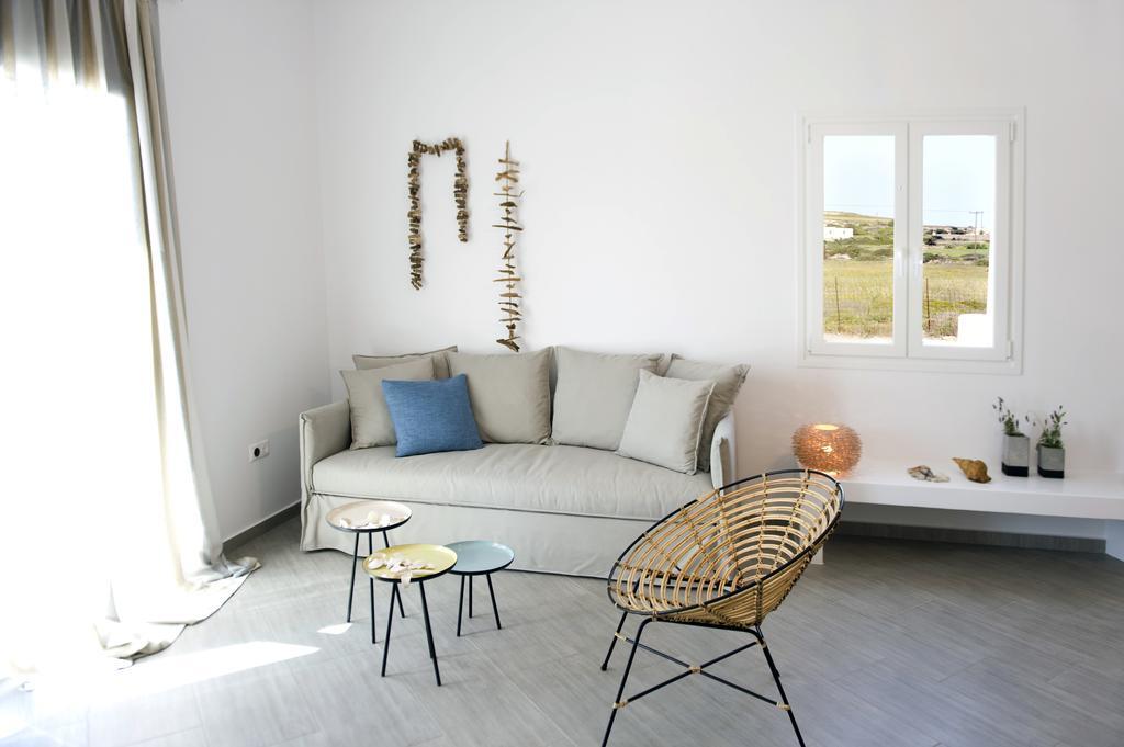 Apartment Milis Houses